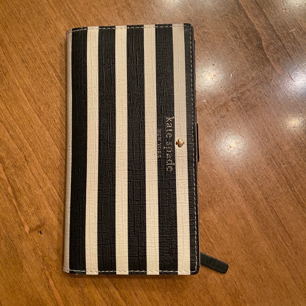 Black and White Stripped Kate Spade Wallet